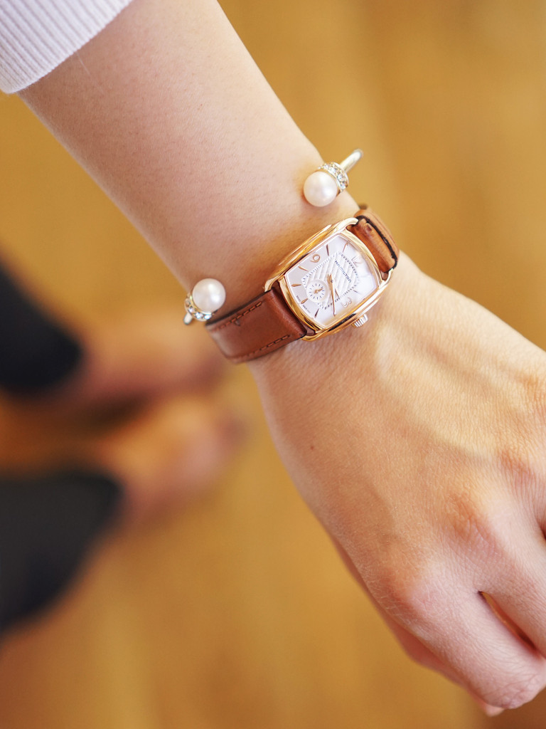 Skirt The Rules / Classic Leather Watch