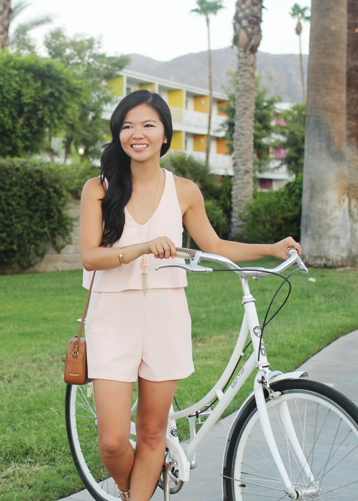 Easy Summer Outfit / Pale Pink Romper