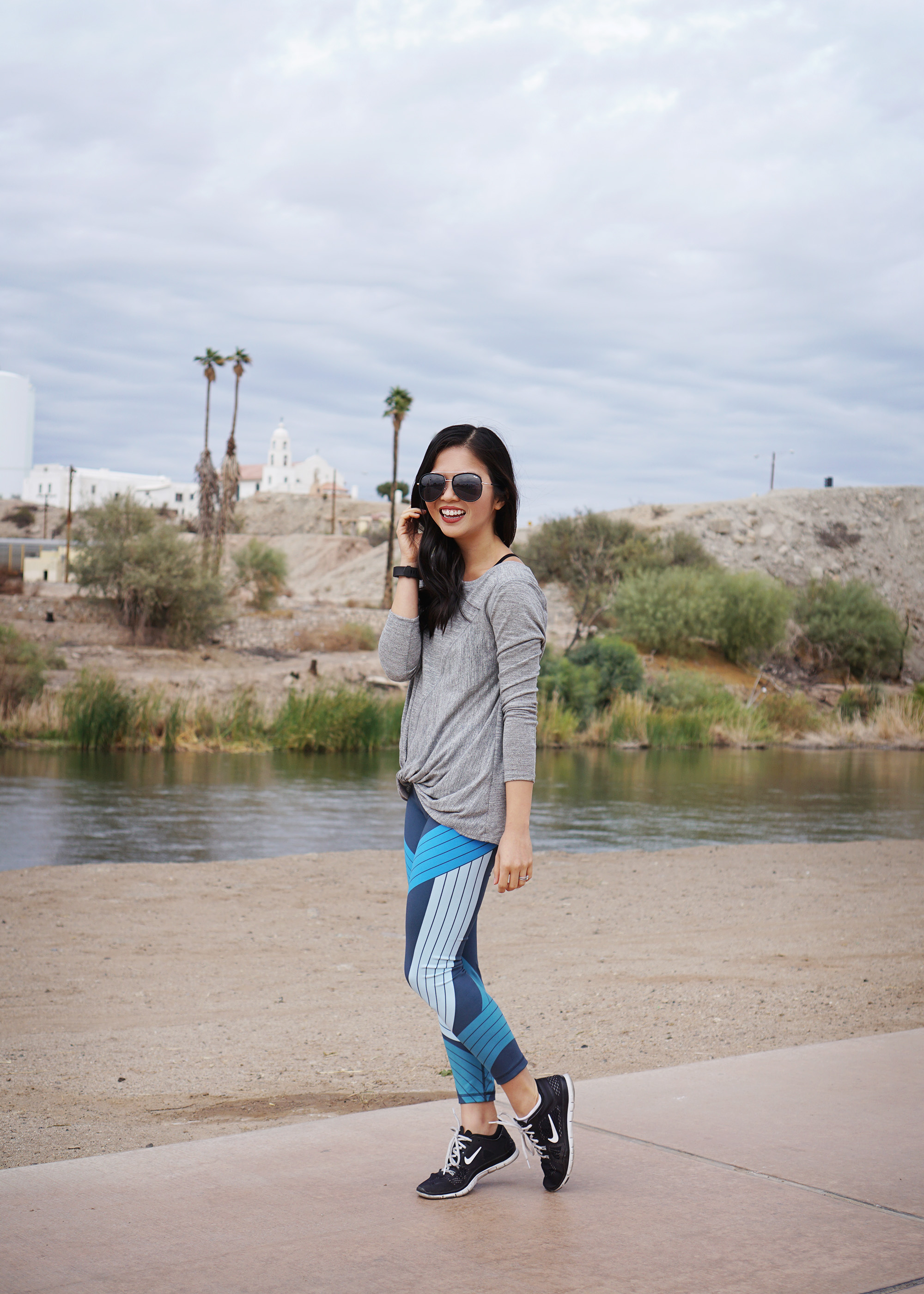 Skirt The Rules / Lou & Grey Activewear