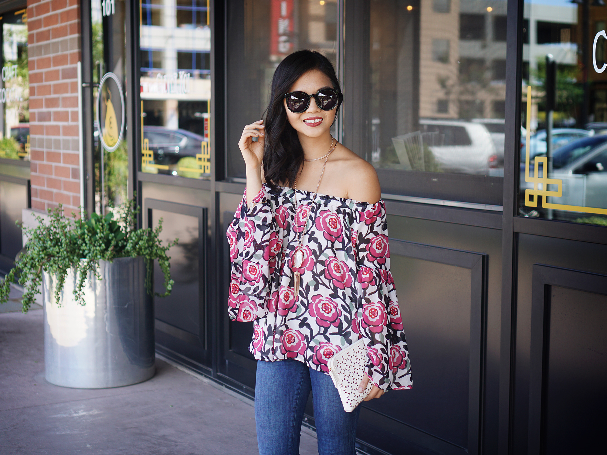 Skirt The Rules / Floral Off the Shoulder Top