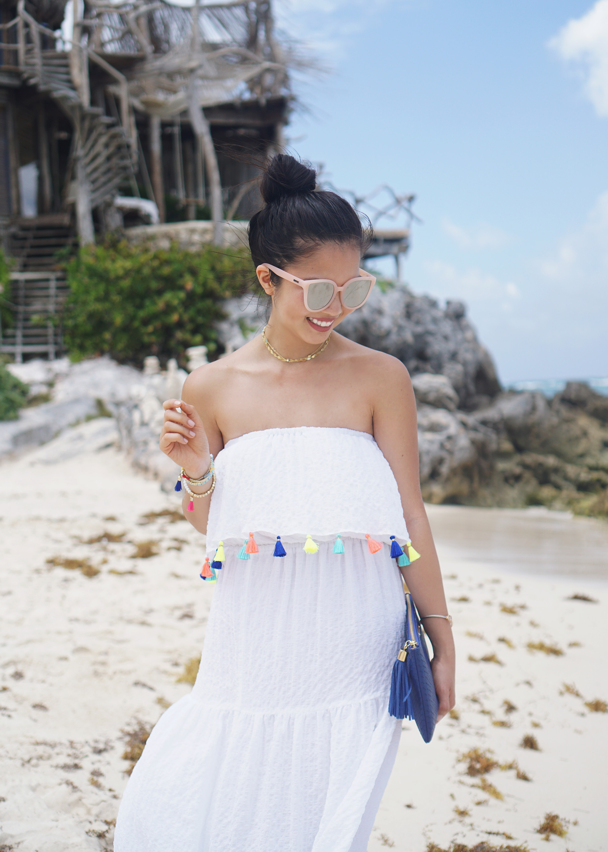 Beach Style / White Maxi Dress with Tassels