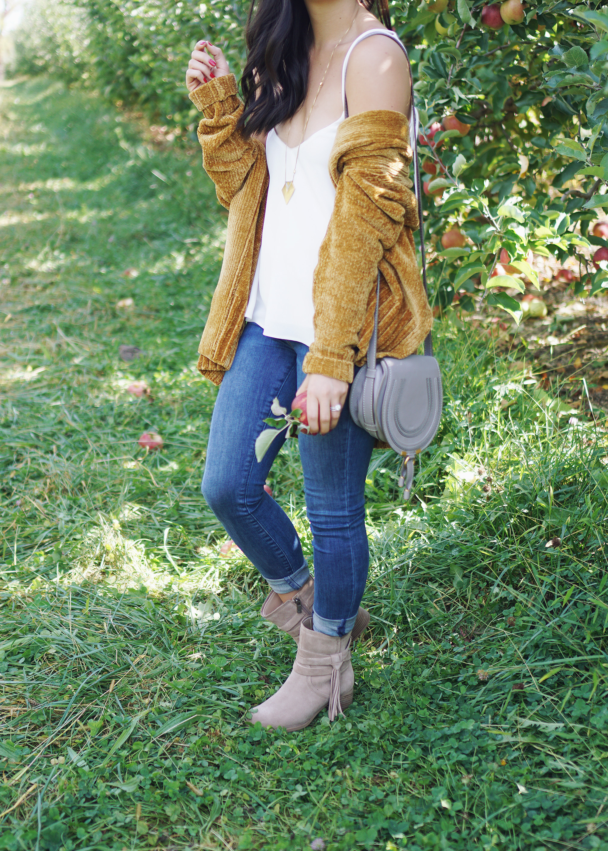 Fall Outfit Inspiration: Chenille Sweater & Skinny Jeans