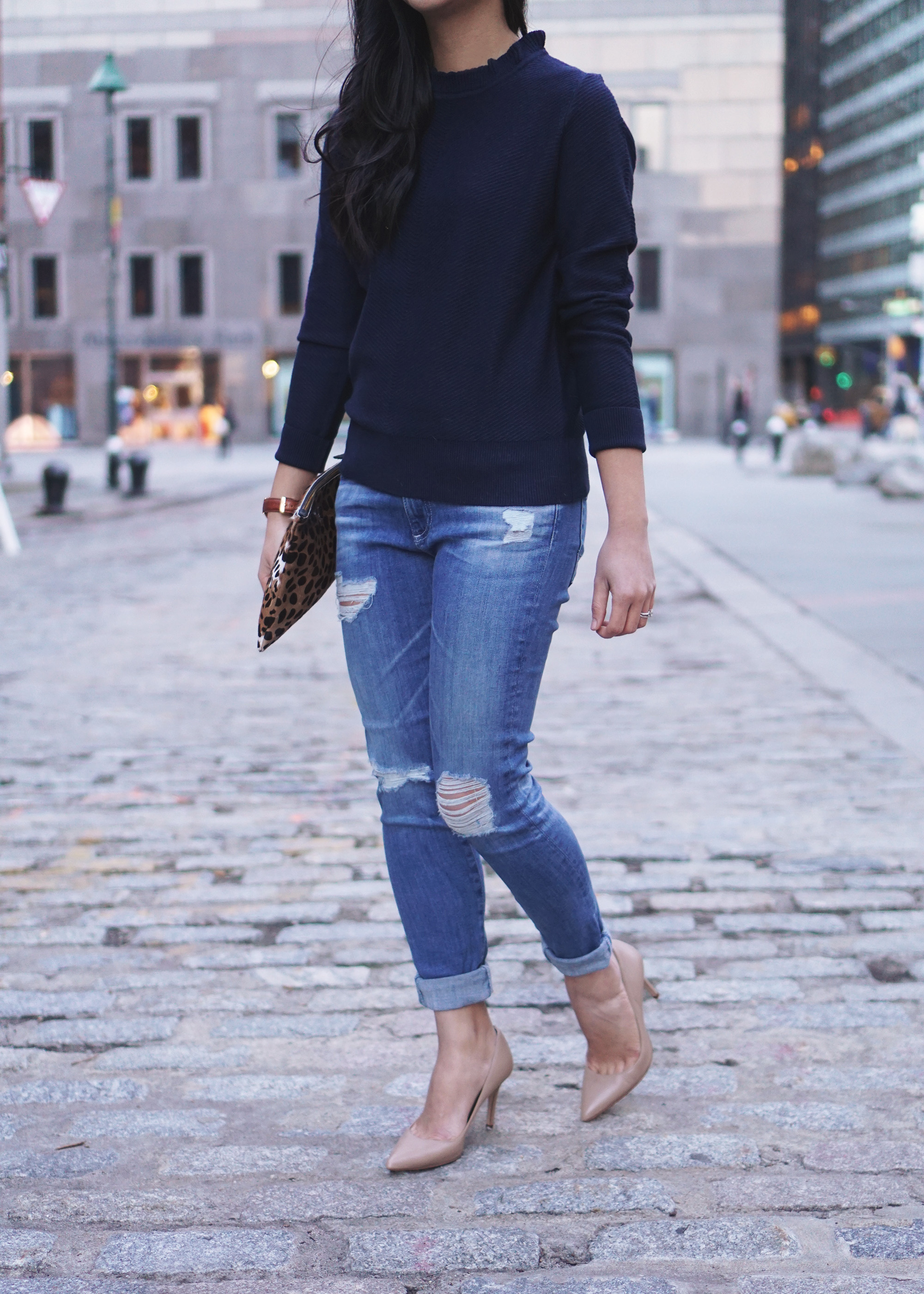 Spring Transition Outfit / Navy Sweater & Ripped Jeans