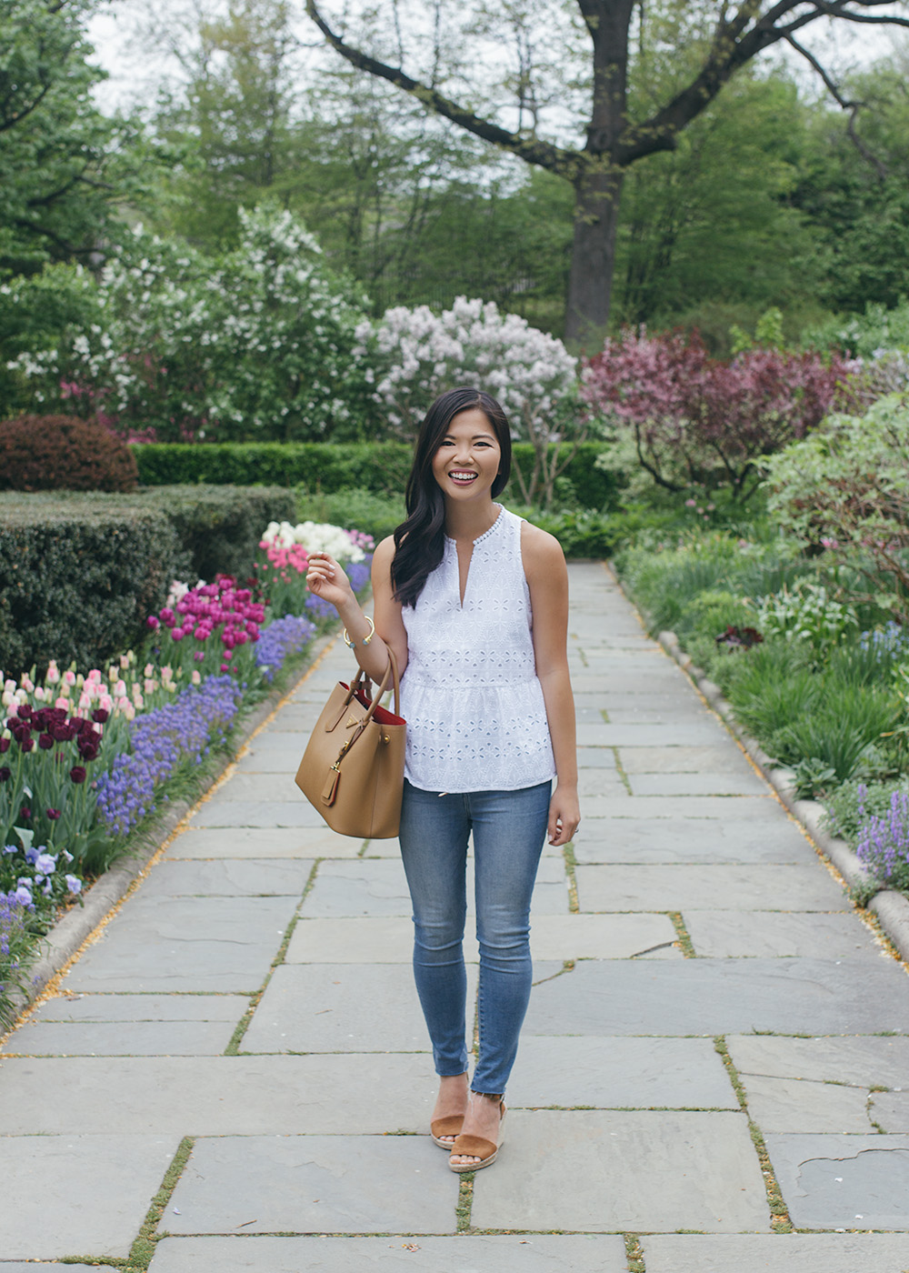 Casual Spring Outfit / Eyelet Top & Skinny Jeans