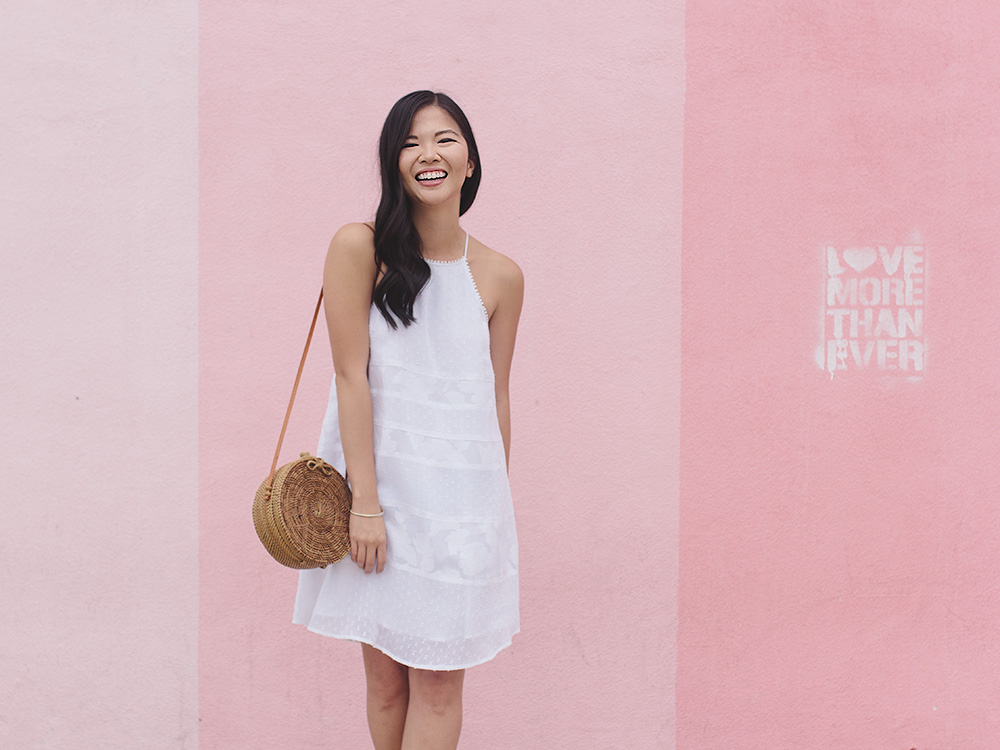 Summer Style Inspiration / White Swing Dress & Straw Circle Bag
