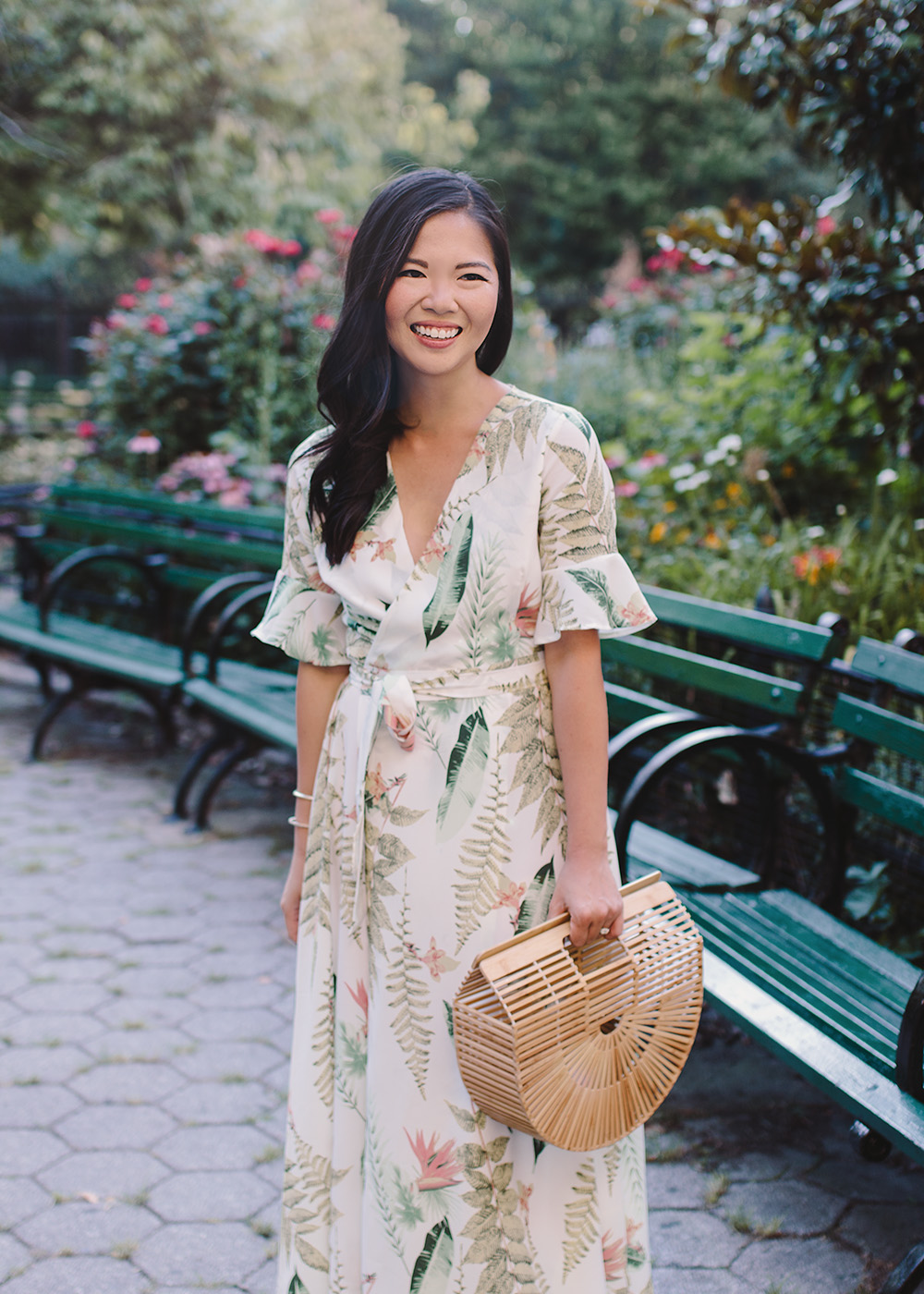 Summer Style / Tropical Floral Print Wrap Dress
