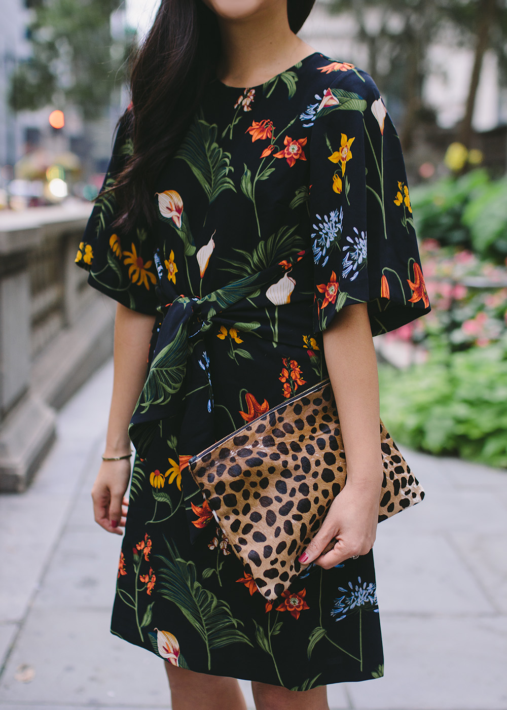 How to Mix Prints / Floral Dress & Leopard Bag