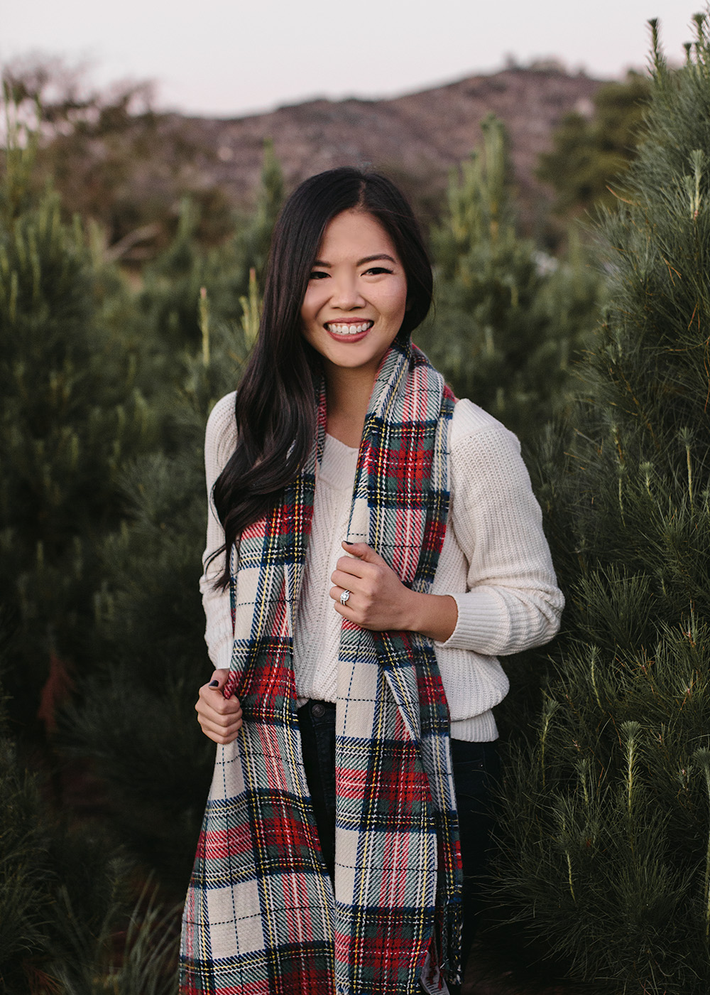 Casual Christmas Outfit / Red & Green Plaid Scarf