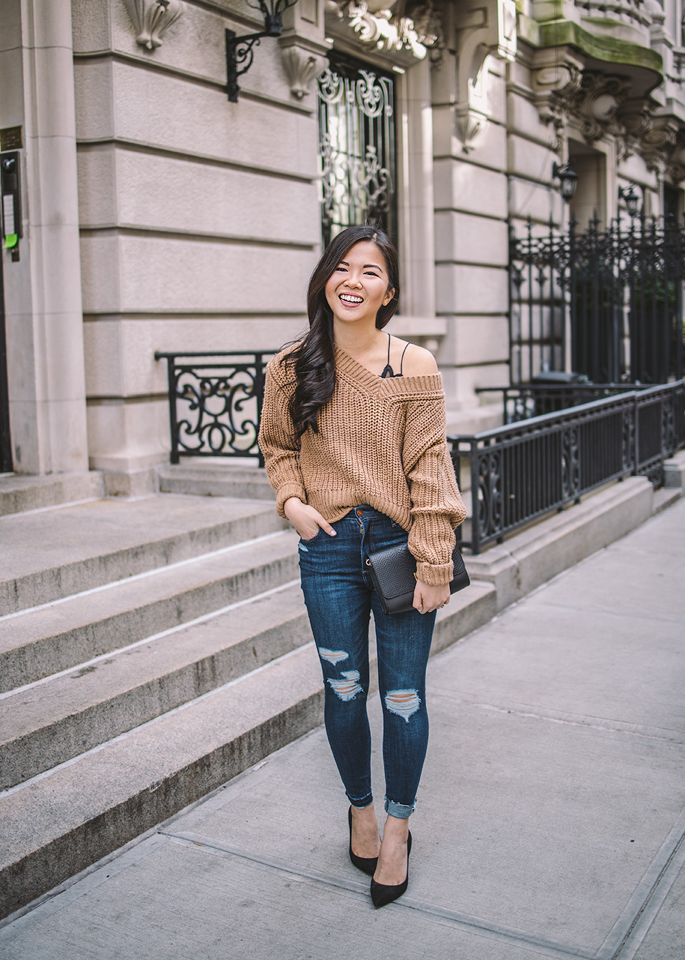 Neutral Winter Outfit / Camel Chunky Knit Sweater