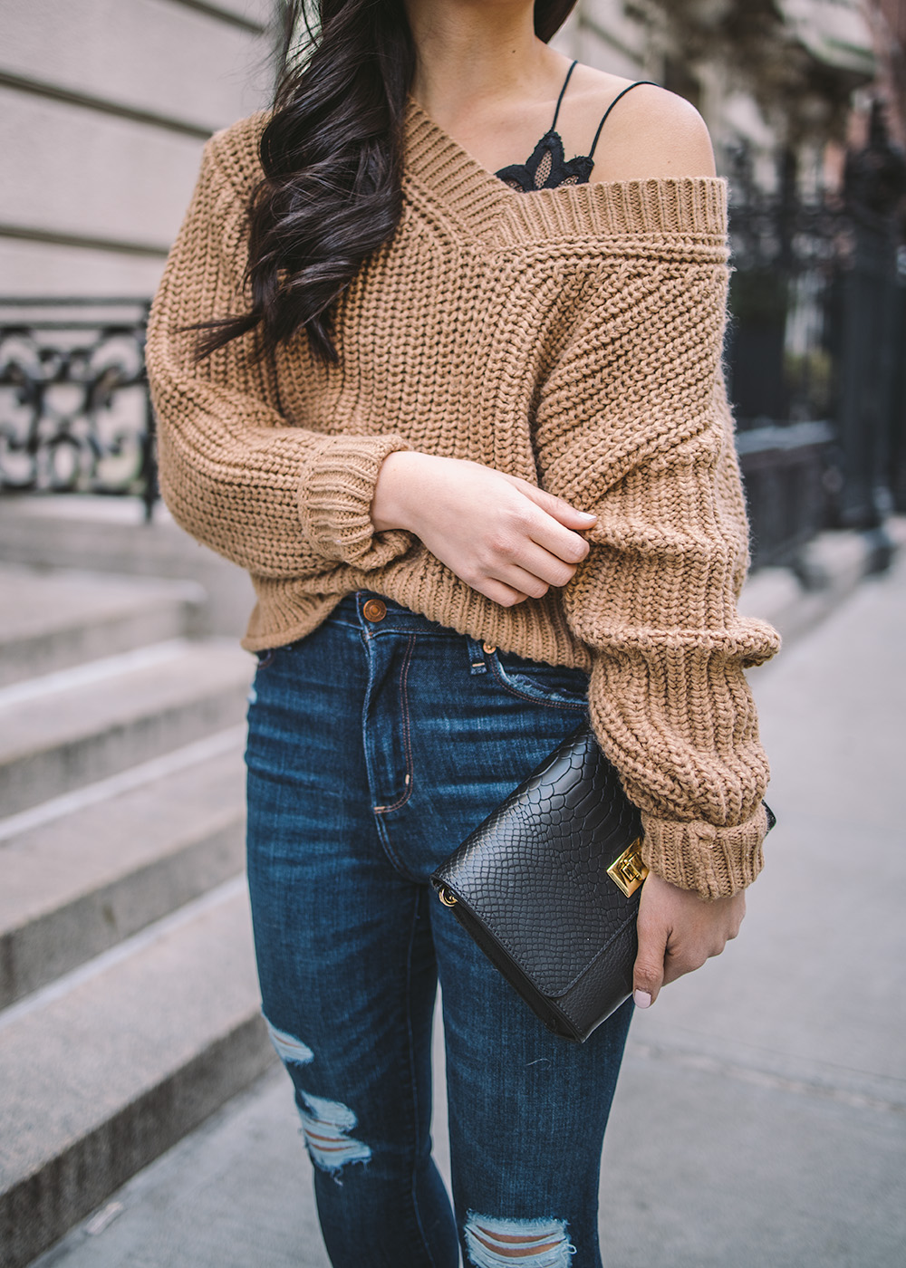 Neutral Winter Outfit / Camel Chunky Knit Sweater