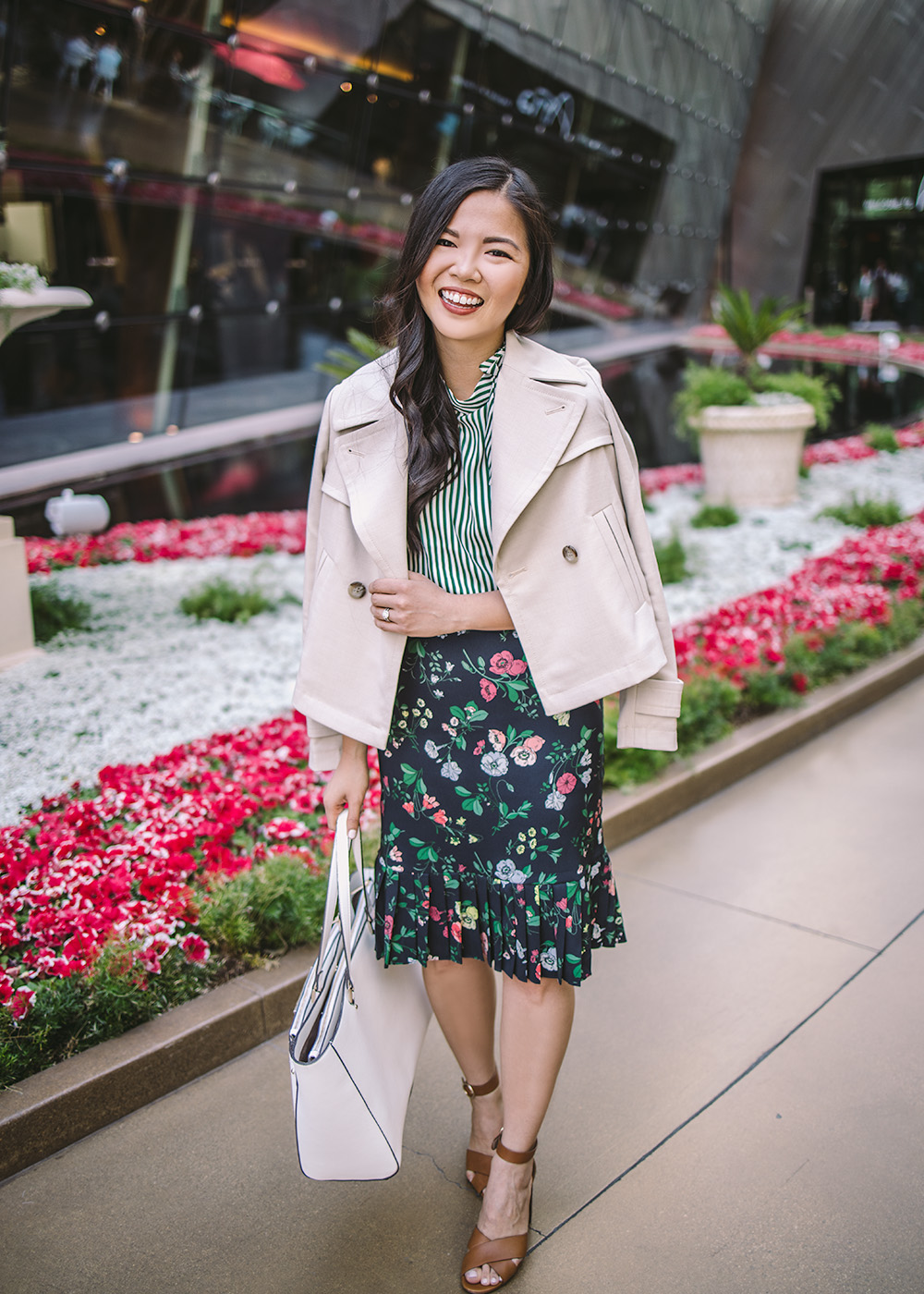 Spring Style / Striped Top & Floral Print Skirt